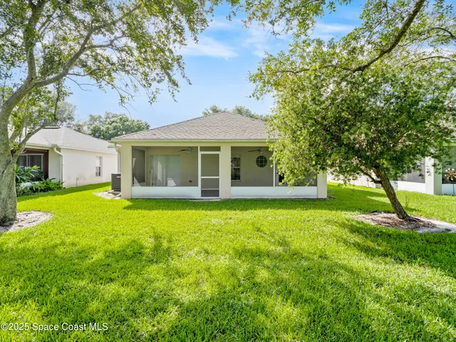 $395,000 | 1264 25th Terrace Southwest, Vero Beach, FL 32968