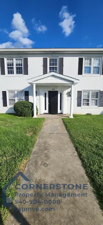 $1,090 | 6503 Carefree Lane, Unit 19, Roanoke, VA 24019