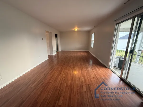 $1,090 | 6503 Carefree Lane, Unit 19, Roanoke, VA 24019