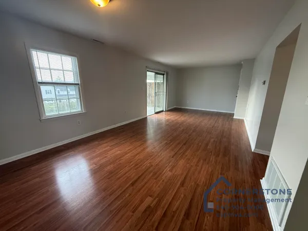 $1,090 | 6503 Carefree Lane, Unit 19, Roanoke, VA 24019