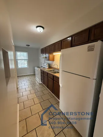 $1,090 | 6503 Carefree Lane, Unit 19, Roanoke, VA 24019