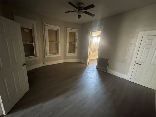 $95,000 | 1011 South 14th Street, St. Joseph, MO 64503