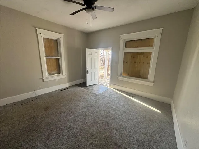 $95,000 | 1011 South 14th Street, St. Joseph, MO 64503