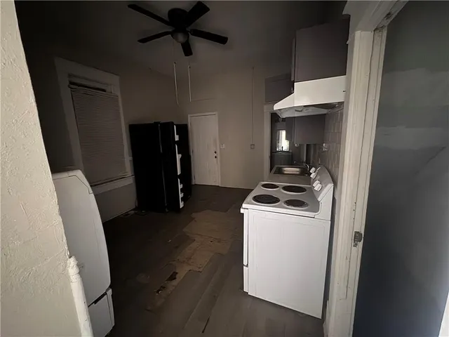 $95,000 | 1011 South 14th Street, St. Joseph, MO 64503