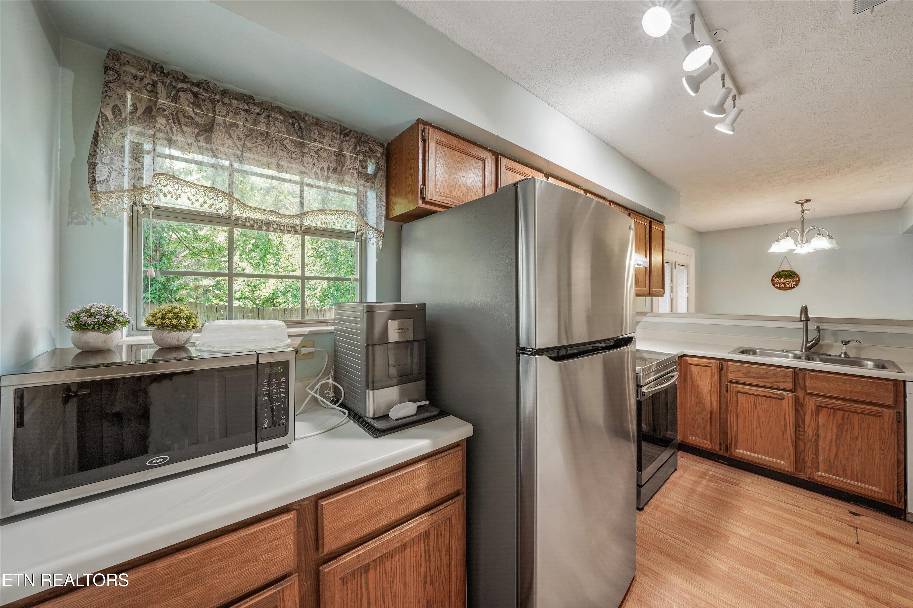 3701 Holgate Lane Powell, TN 37849 - Photo 13 of 38 15-3701 Holgate Ln 14