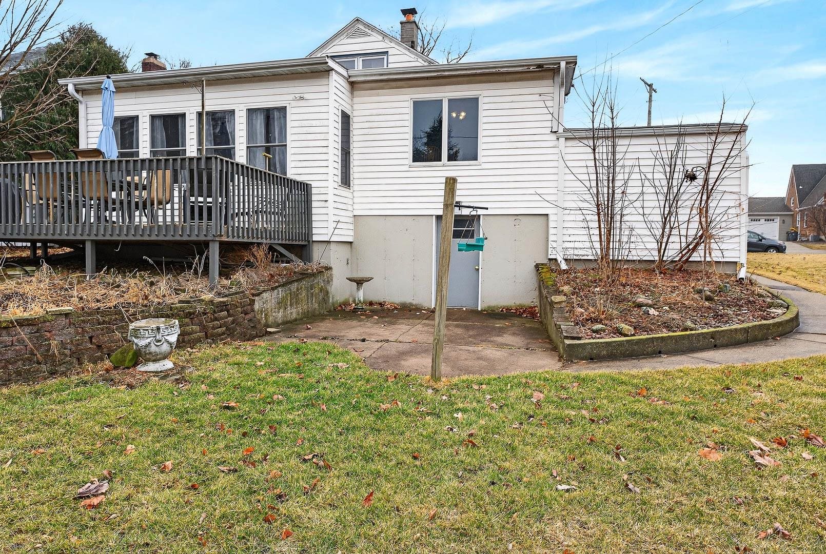 2215 15th Street Monroe, WI 53566 - Photo 46 of 50