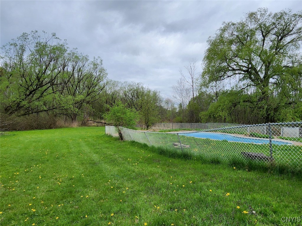 8495 Caughdenoy Road Clay, NY 13041 - Photo 7 of 23