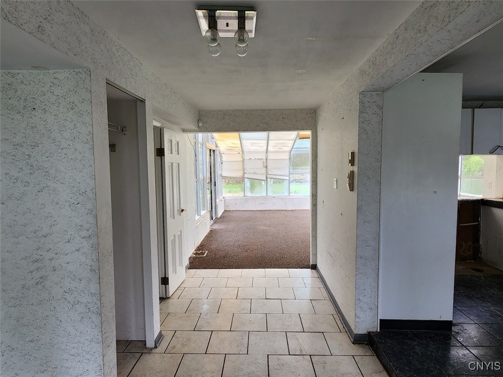 8495 Caughdenoy Road Clay, NY 13041 - Photo 10 of 23