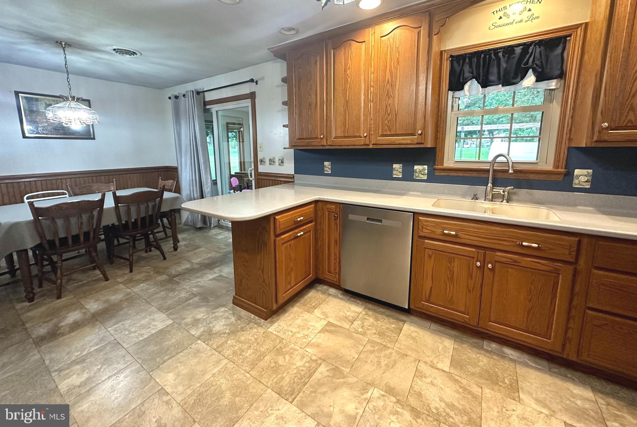 290 Daub Road Myerstown, PA 17067 - Photo 5 of 20 Gallery Image 5