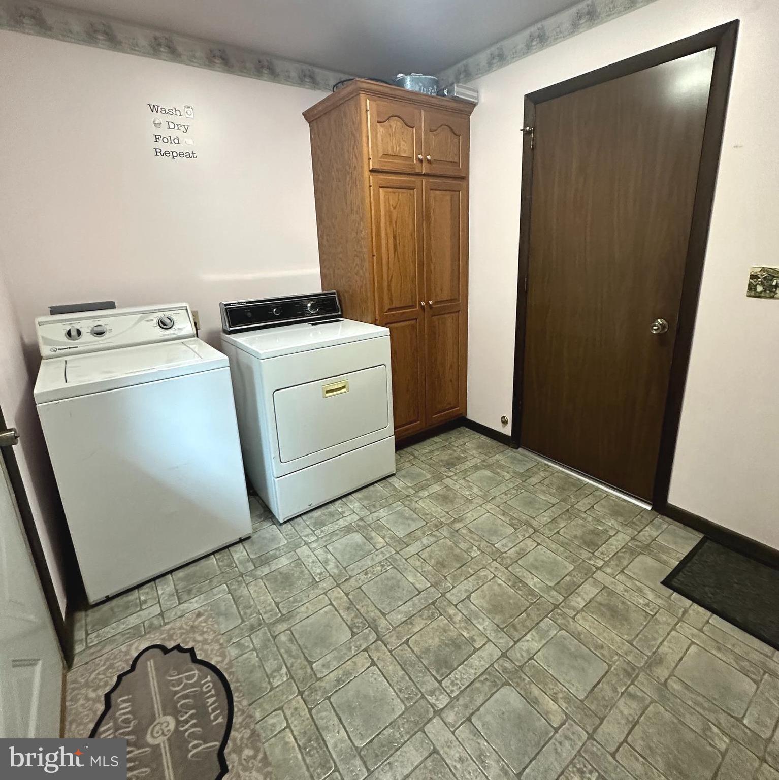 290 Daub Road Myerstown, PA 17067 - Photo 8 of 20 Gallery Image 8