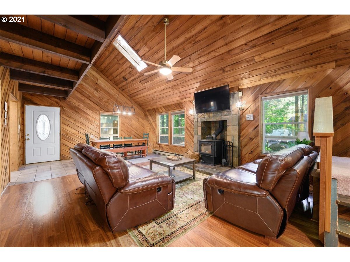 70495 East Terrace Drive Rhododendron, OR 97049 - Photo 4 of 32