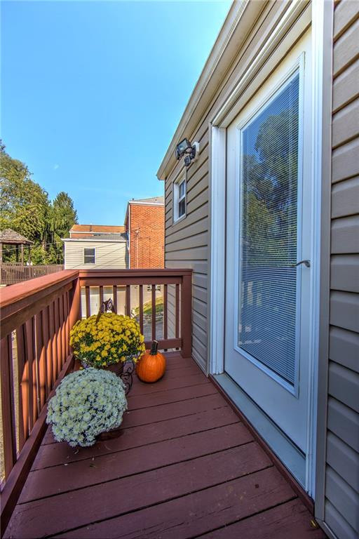 2363 Rose Garden Road Pittsburgh, PA 15220 - Photo 14 of 19 Gallery Image 14