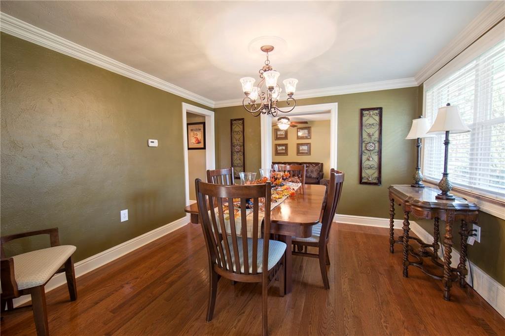 2363 Rose Garden Road Pittsburgh, PA 15220 - Photo 5 of 19 Gallery Image 5