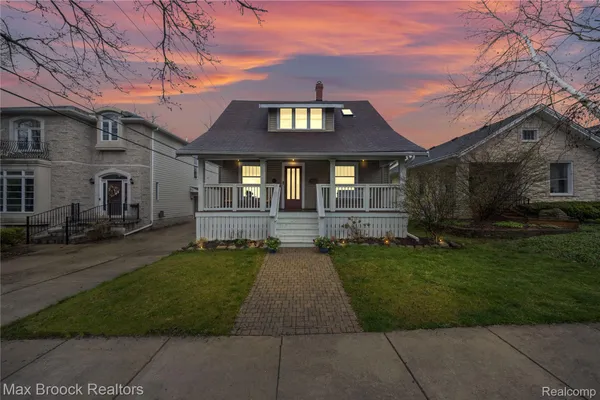 $3,995 | 436 Park Street, Birmingham, MI 48009