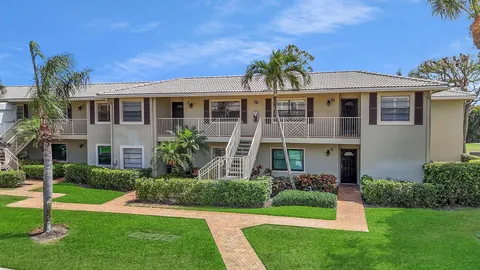 $40,000 | 36 Stratford Lane West, Unit F, Boynton Beach, FL 33436