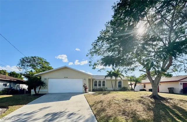 $1,800 | 2306 Northeast 5th Terrace, Cape Coral, FL 33909