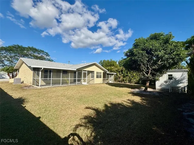 $1,800 | 2306 Northeast 5th Terrace, Cape Coral, FL 33909