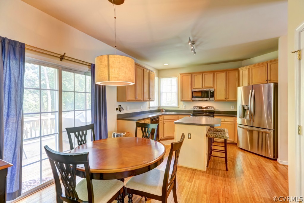 2725 Rudwick Road Glen Allen, VA 23060 - Photo 8 of 24 Gallery Image 8