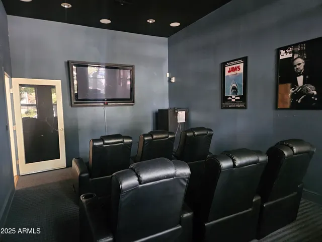 a picture of a city view