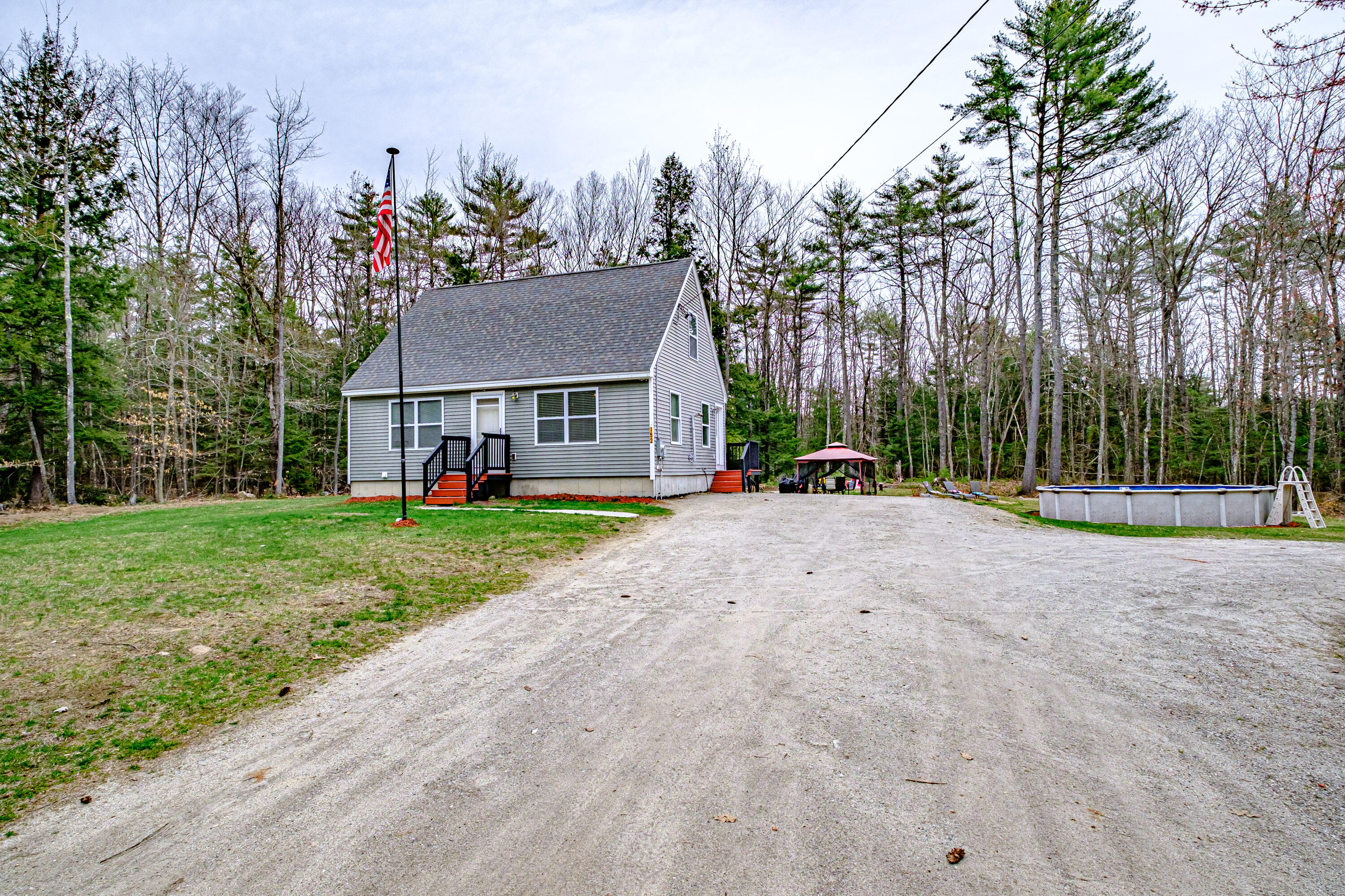 152 Colonial Circle Harrison