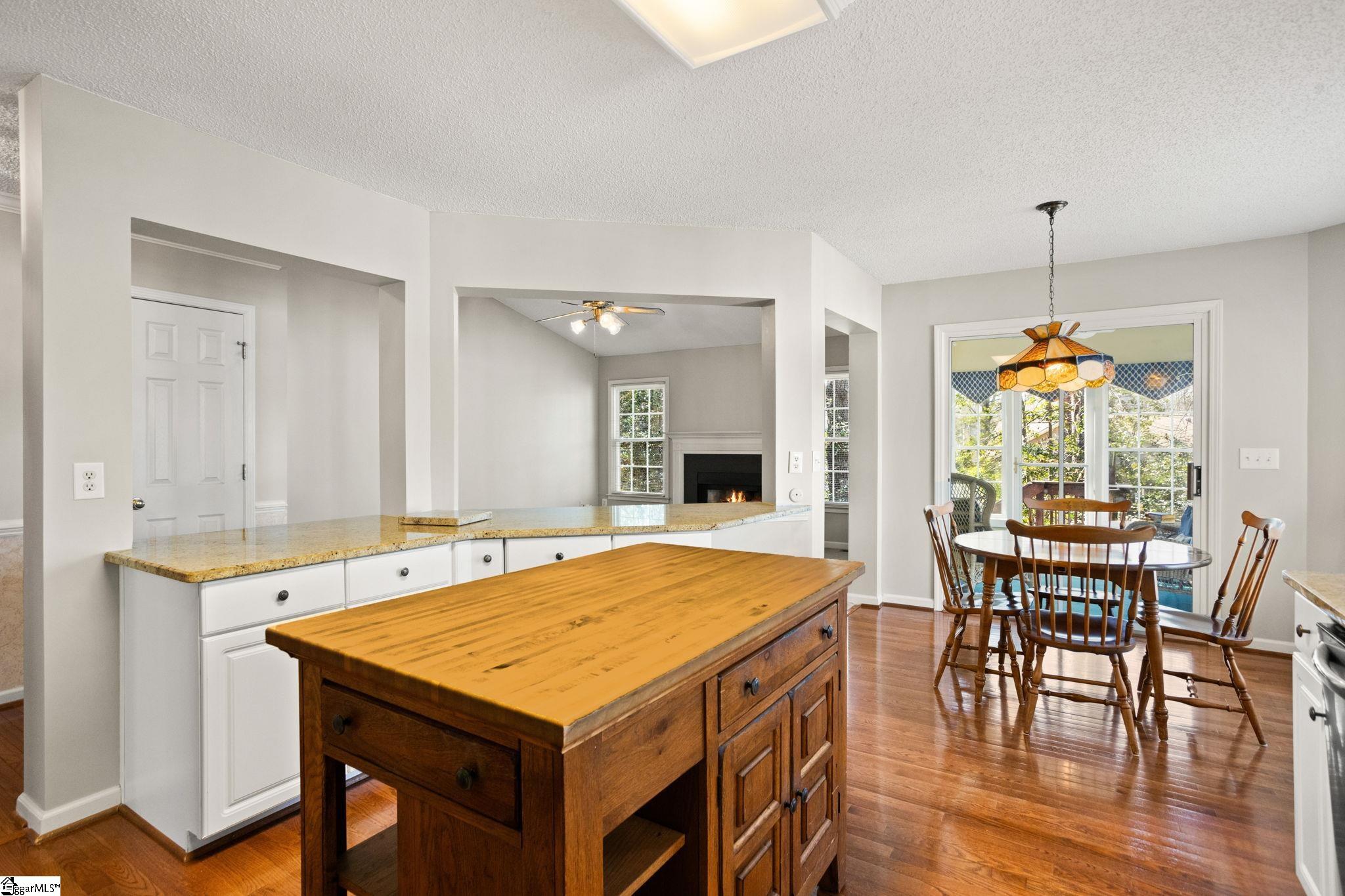 10 Croftstone Court Mauldin, SC 29662 - Photo 13 of 35