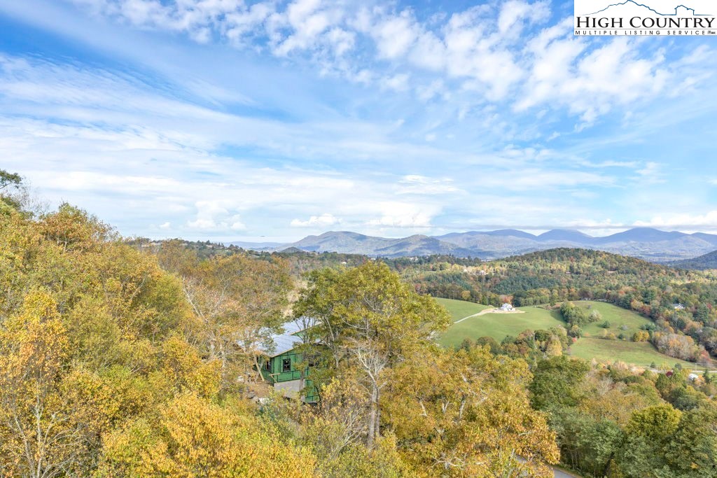 Tbd Lot 27 Tbd Trail Boone, NC 28607 - Photo 8 of 11