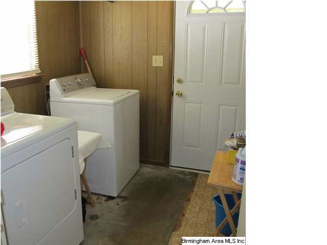 79 Pine Grove Road Sylacauga, AL 35150 - Photo 10 of 14