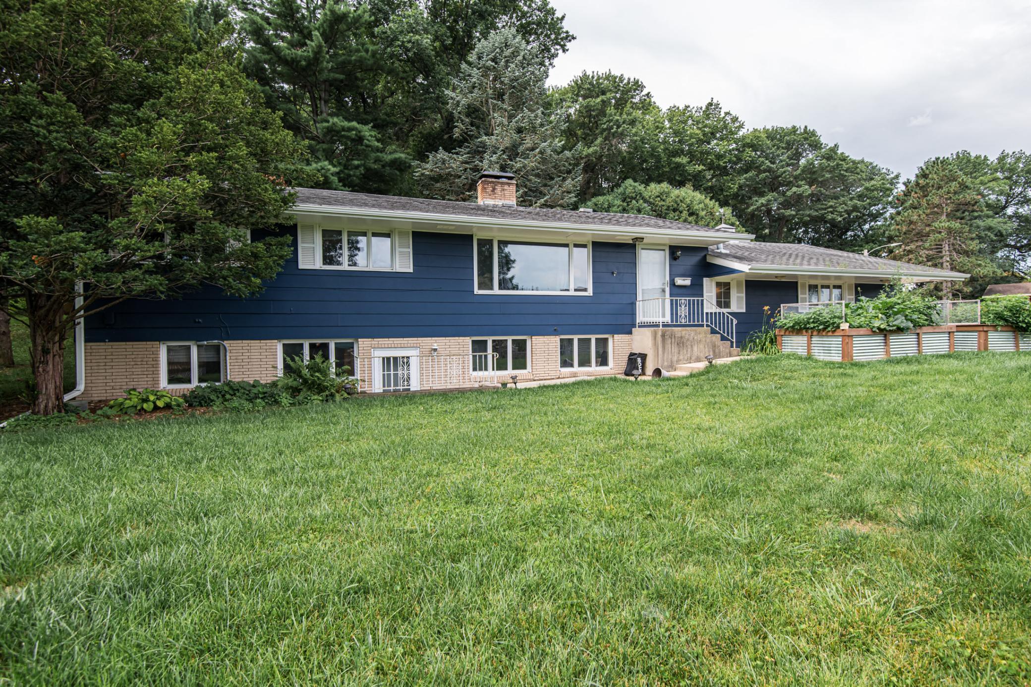 810 Zumbro Drive Northwest Rochester, MN 55901 - Photo 33 of 36 Gallery Image 33