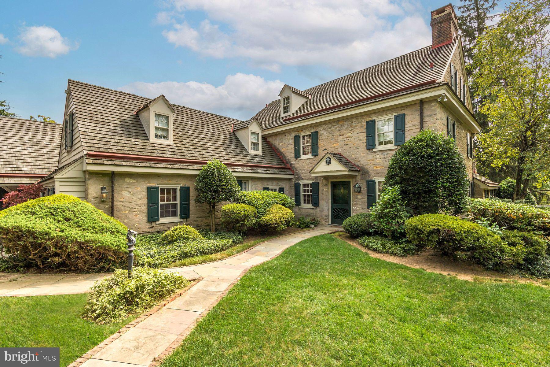 711 Washington Lane Rydal, PA 19046 - Photo 2 of 27 Gallery Image 2