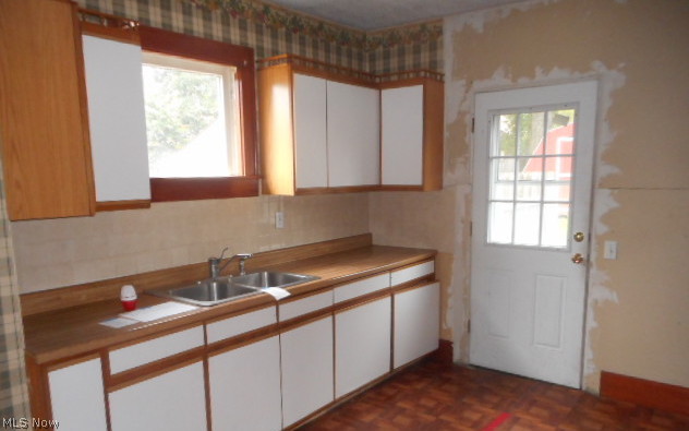 2102 Mogadore Road Akron, OH 44312 - Photo 6 of 14 Gallery Image 6