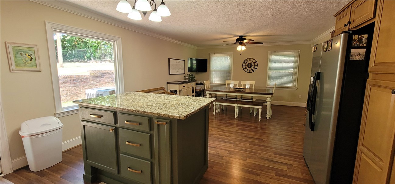 2803 Woodridge Drive Anderson, SC 29621 - Photo 6 of 24