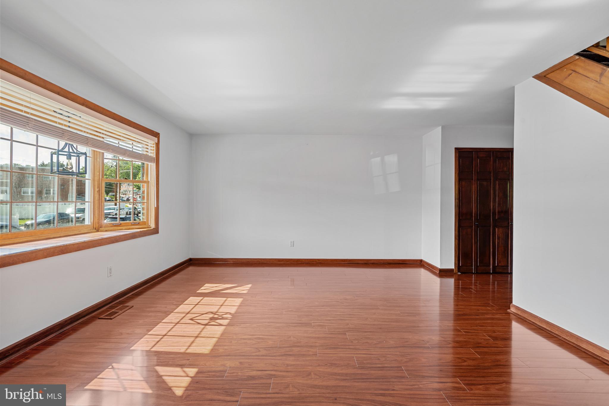 3511 Vinton Road Philadelphia, PA 19154 - Photo 4 of 52
