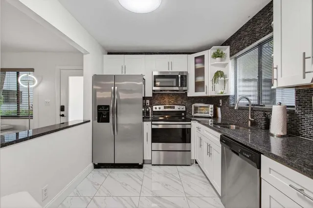 $2,500 | 15108 Ashland Drive, Unit 190, Delray Beach, FL 33484