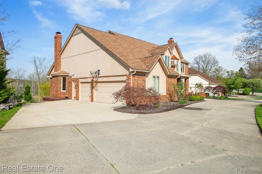 3066 Quail Ridge Circle Rochester Hills, MI 48309 - Photo 3 of 60