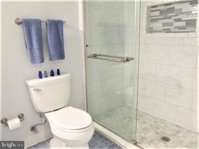 417 West Maple Road Linthicum Heights, MD 21090 - Photo 25 of 46 Beautiful bath!