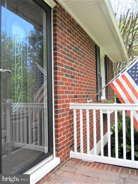 417 West Maple Road Linthicum Heights, MD 21090 - Photo 4 of 46