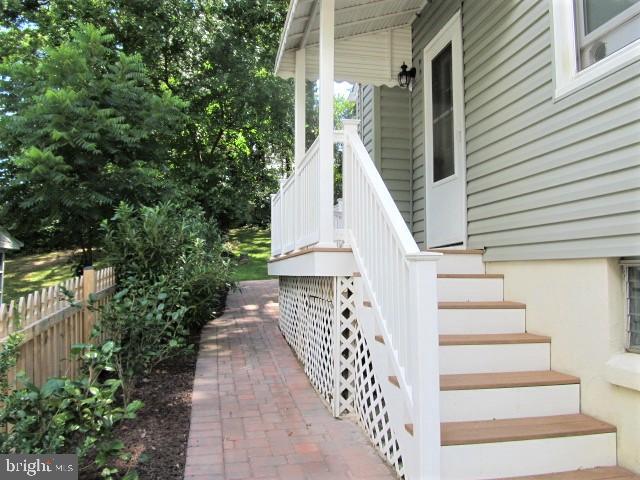 417 West Maple Road Linthicum Heights, MD 21090 - Photo 38 of 46