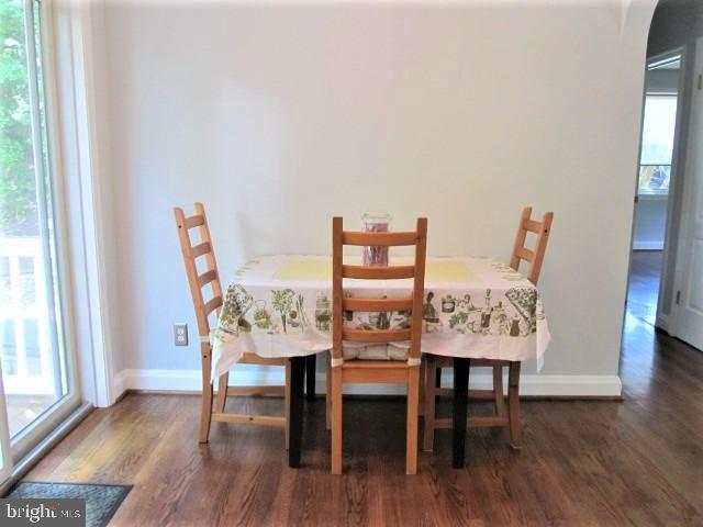417 West Maple Road Linthicum Heights, MD 21090 - Photo 8 of 46