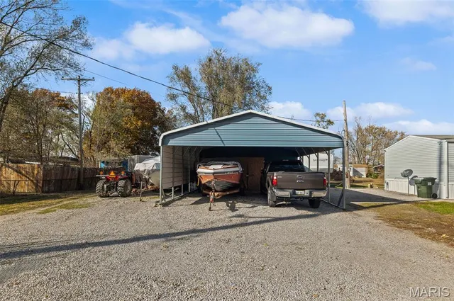 $135,000 | 1525 Alvina Drive, Dupo, IL 62239