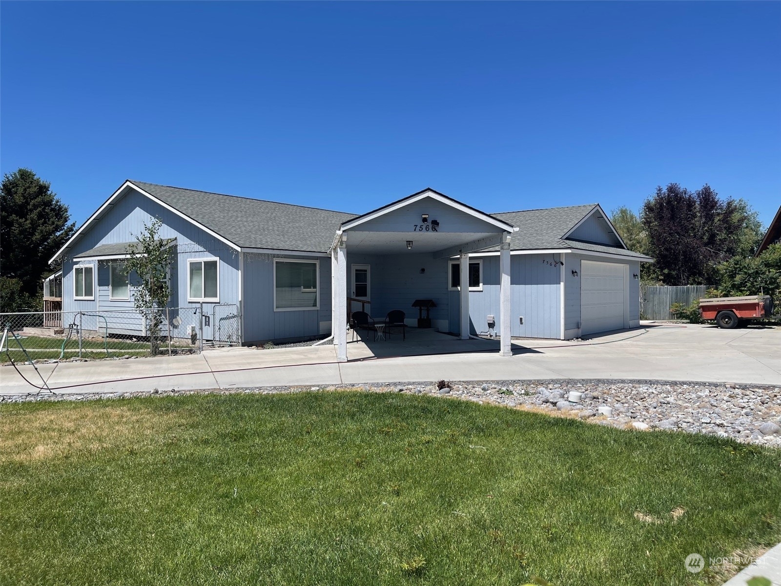 7566 Dick Road Northeast Moses Lake, WA 98837 - Photo 3 of 25 Gallery Image 3