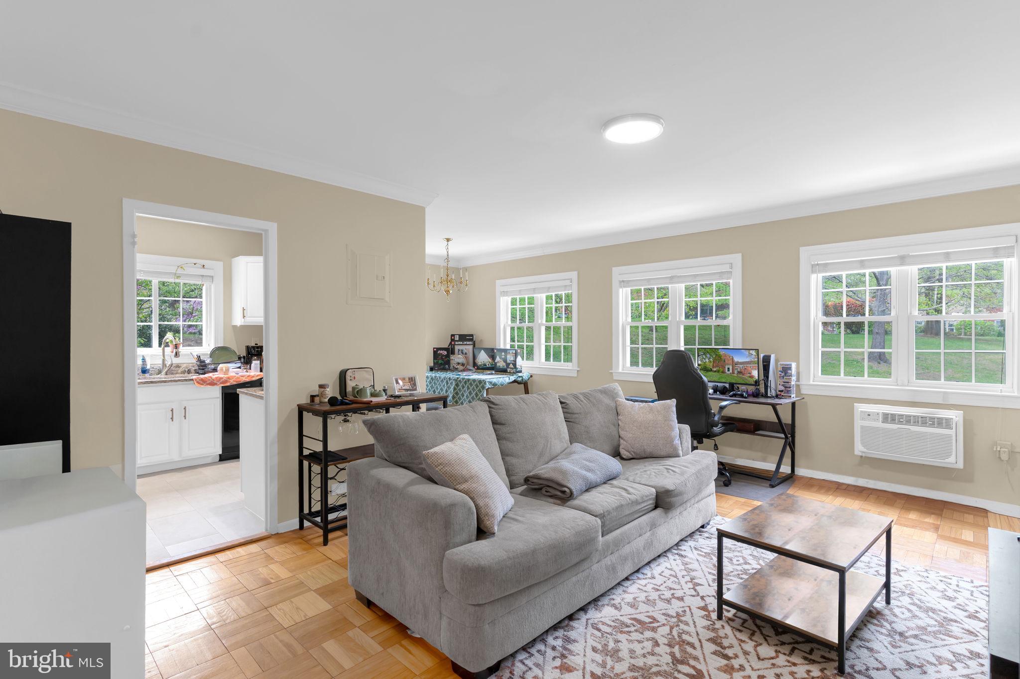 3623 Gunston Road Alexandria, VA 22302 - Photo 4 of 20
