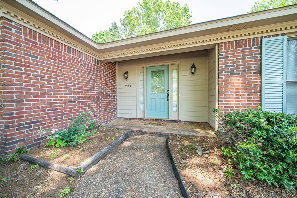4533 Labrador Drive Columbus, GA 31909 - Photo 2 of 28