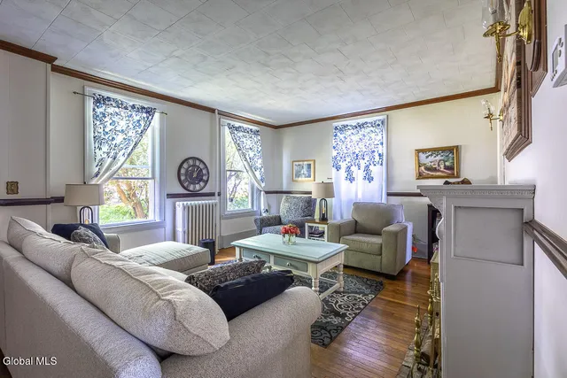 $265,000 | 21 Main Street, Rexford, NY 12148