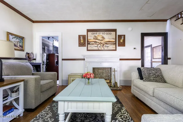 $265,000 | 21 Main Street, Rexford, NY 12148