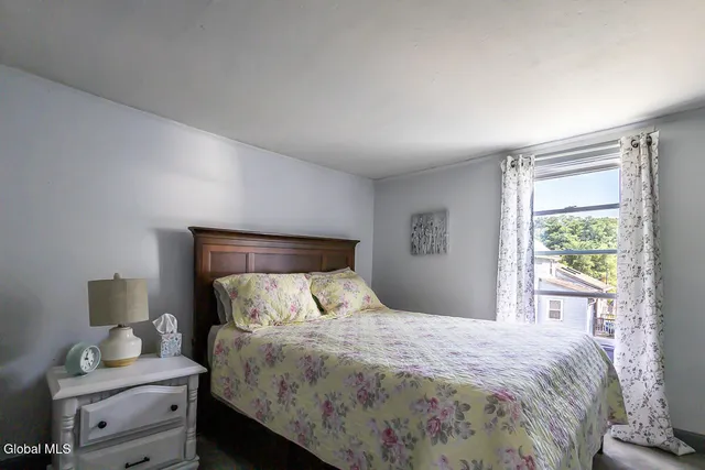 $265,000 | 21 Main Street, Rexford, NY 12148