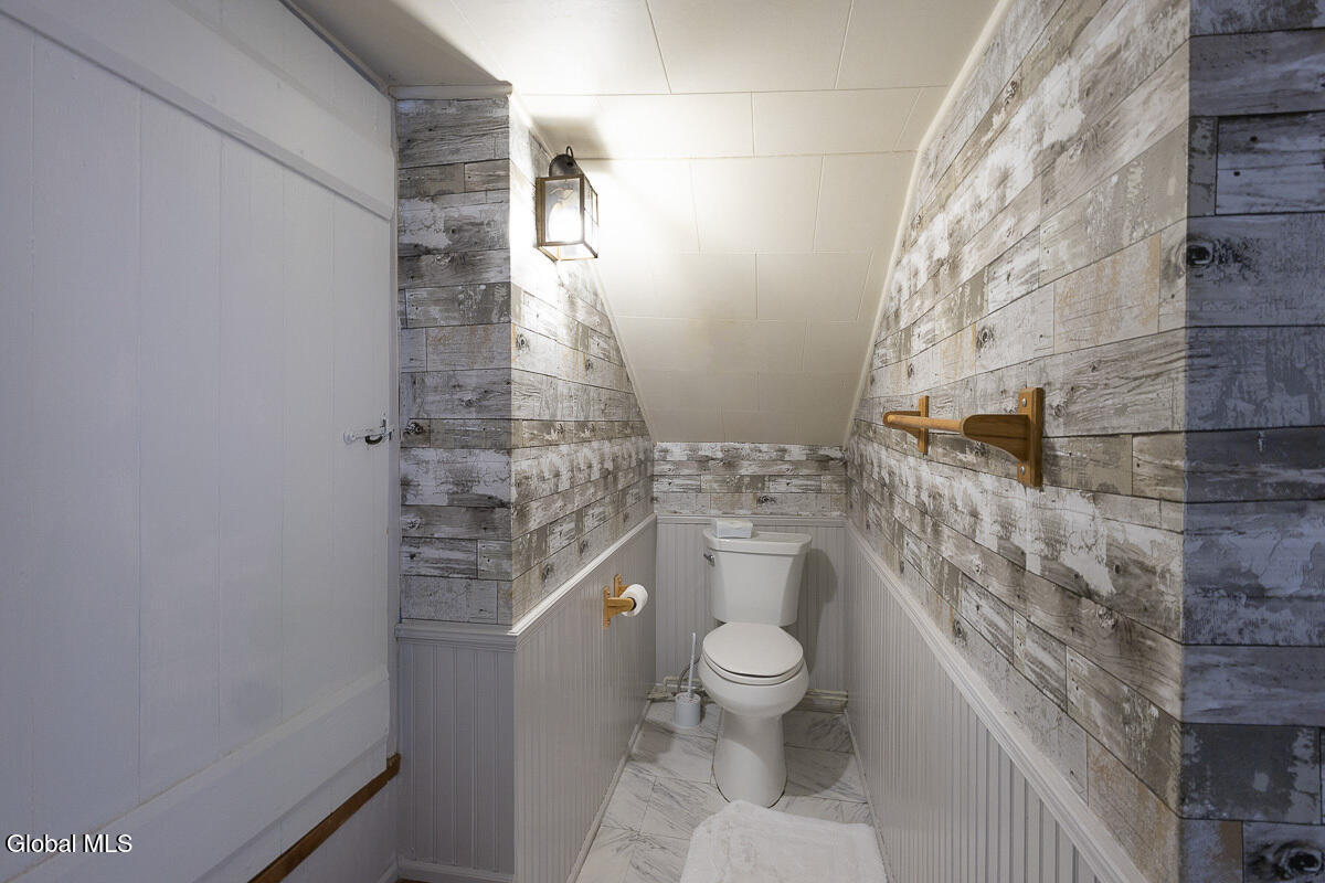 21 Main Street Rexford, NY 12148 - Photo 31 of 43 33-21 Main St-29