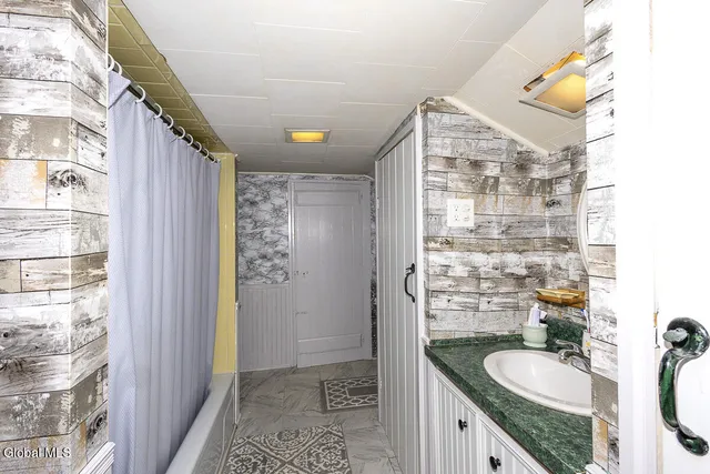 $265,000 | 21 Main Street, Rexford, NY 12148