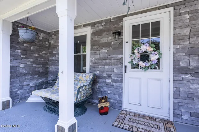 $265,000 | 21 Main Street, Rexford, NY 12148