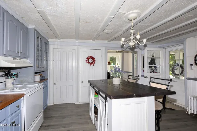 $265,000 | 21 Main Street, Rexford, NY 12148