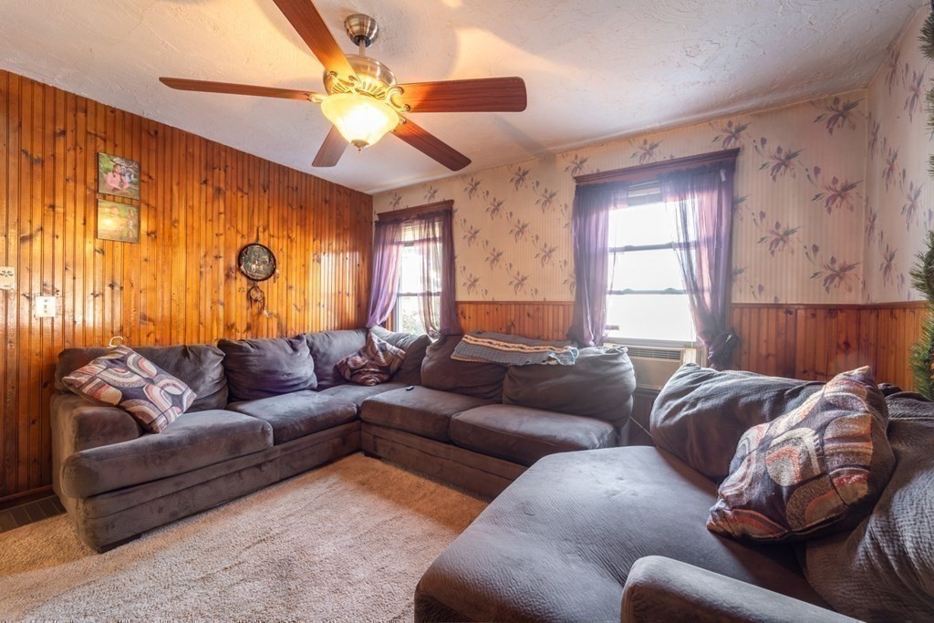 4 Arthur Street Worcester, MA 01604 - Photo 27 of 39